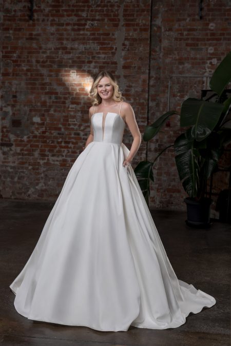 Duett 2025 ivory Hochzeitskleid DT374 1 Duett Bridal